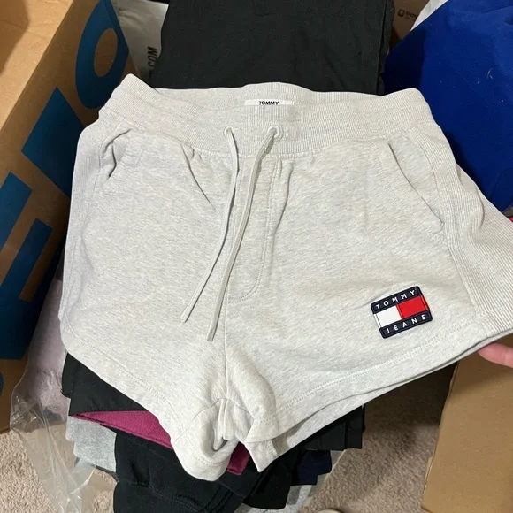 Tommy Hilfiger Women's Heather Gray Athletic Shorts - Picture 8 of 13